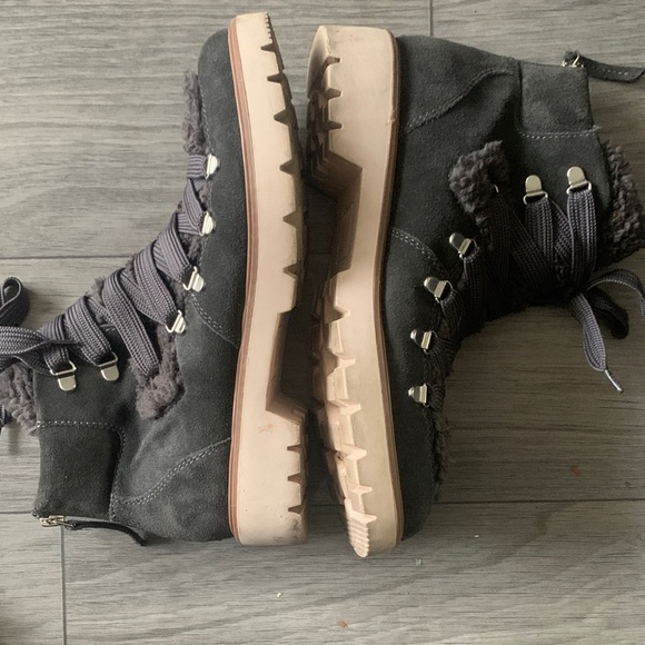 Dolce Vita Gray Shearling Lace-Up Boots - Picture 4 of 7